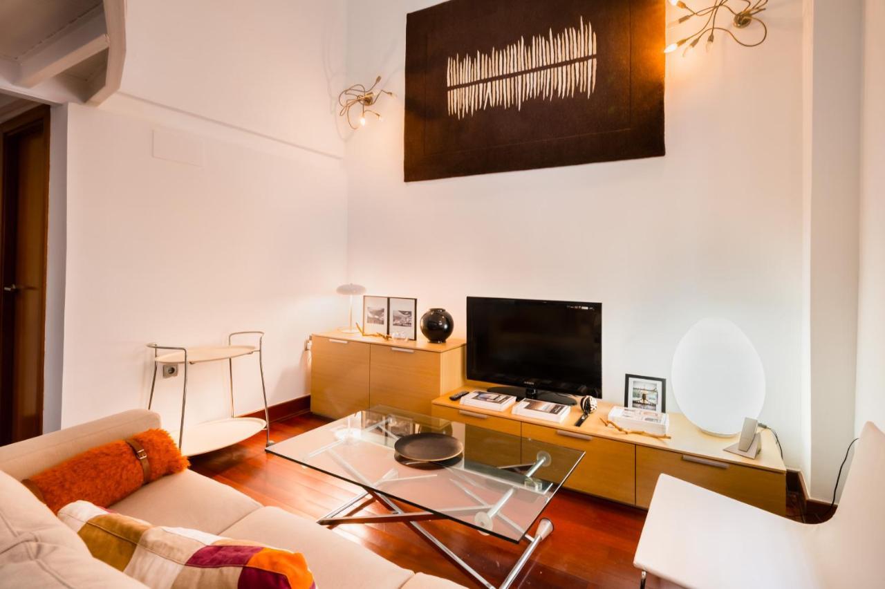 Stylish Loft Duplex - Alameda Apartment Seville Exterior photo